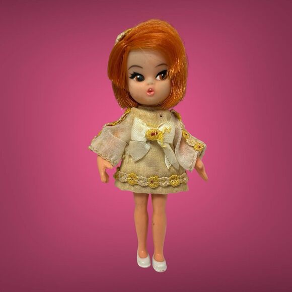 Vintage 1967 Hasbro 4” Dolly Darling Honey #8533 With Dress And Headband - Picture 1 of 16